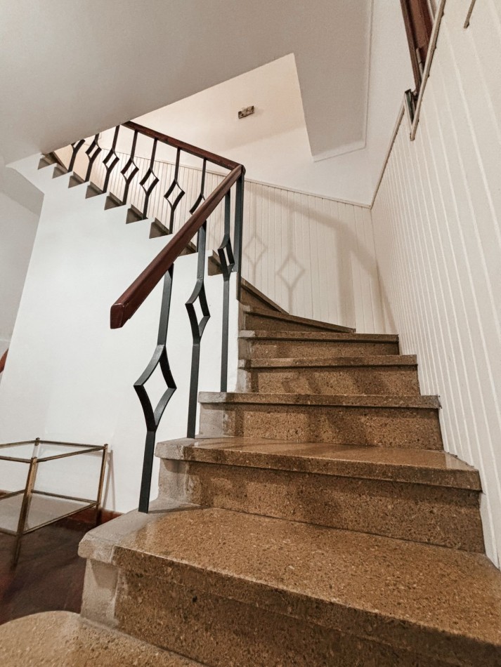 VENTA - PH INTERNO EN CALLE URQUIZA 771