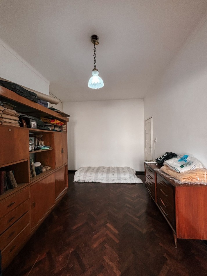 VENTA - PH INTERNO EN CALLE URQUIZA 771