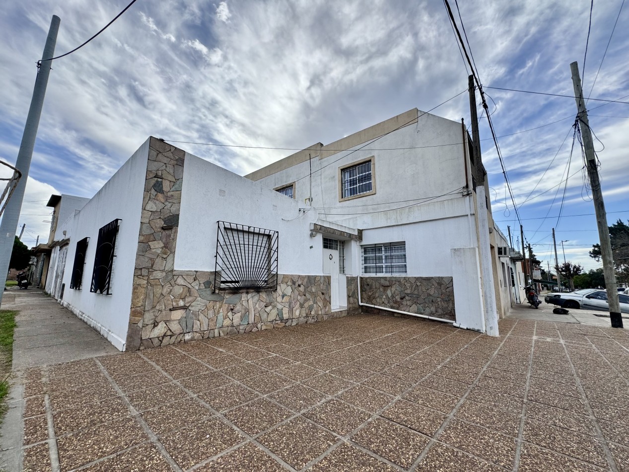 VENTA 2 CASAS EN UN MISMO TERRENO