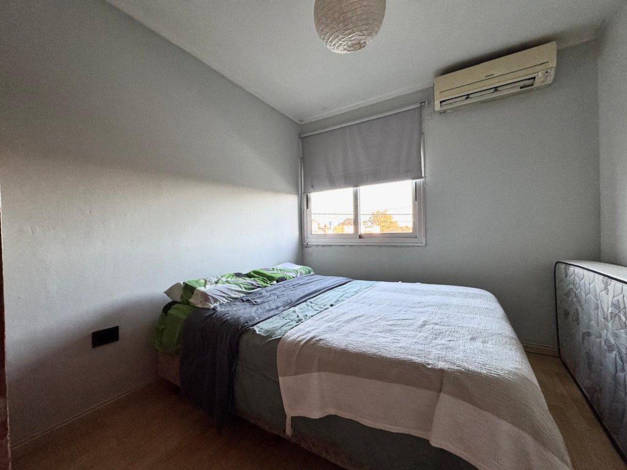 VENTA CASA 2 DORMITORIOS CON PATIO ZONA GOLF