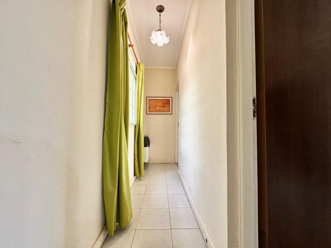 VENTA CASA 3 DORMITORIOS COCHERA Y PATIO ZONA LA TOMA