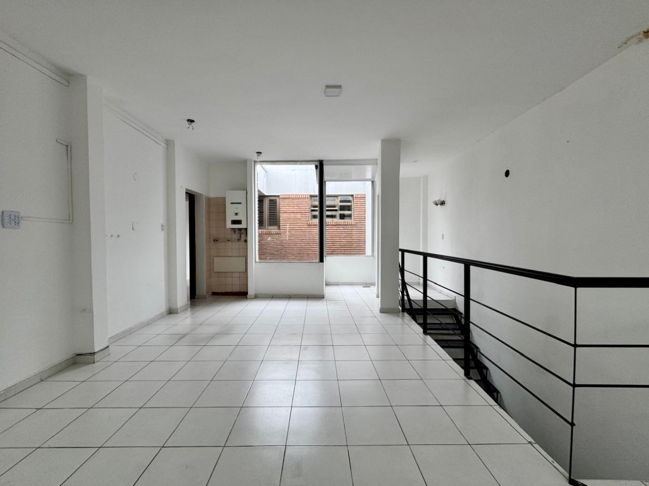 ALQUILER PLANTA ALTA 4 HABITACIONES ANDRES PAZOS Y SAN JUAN