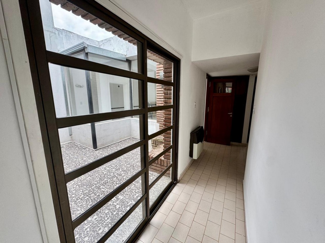 ALQUILER PLANTA ALTA 4 HABITACIONES ANDRES PAZOS Y SAN JUAN