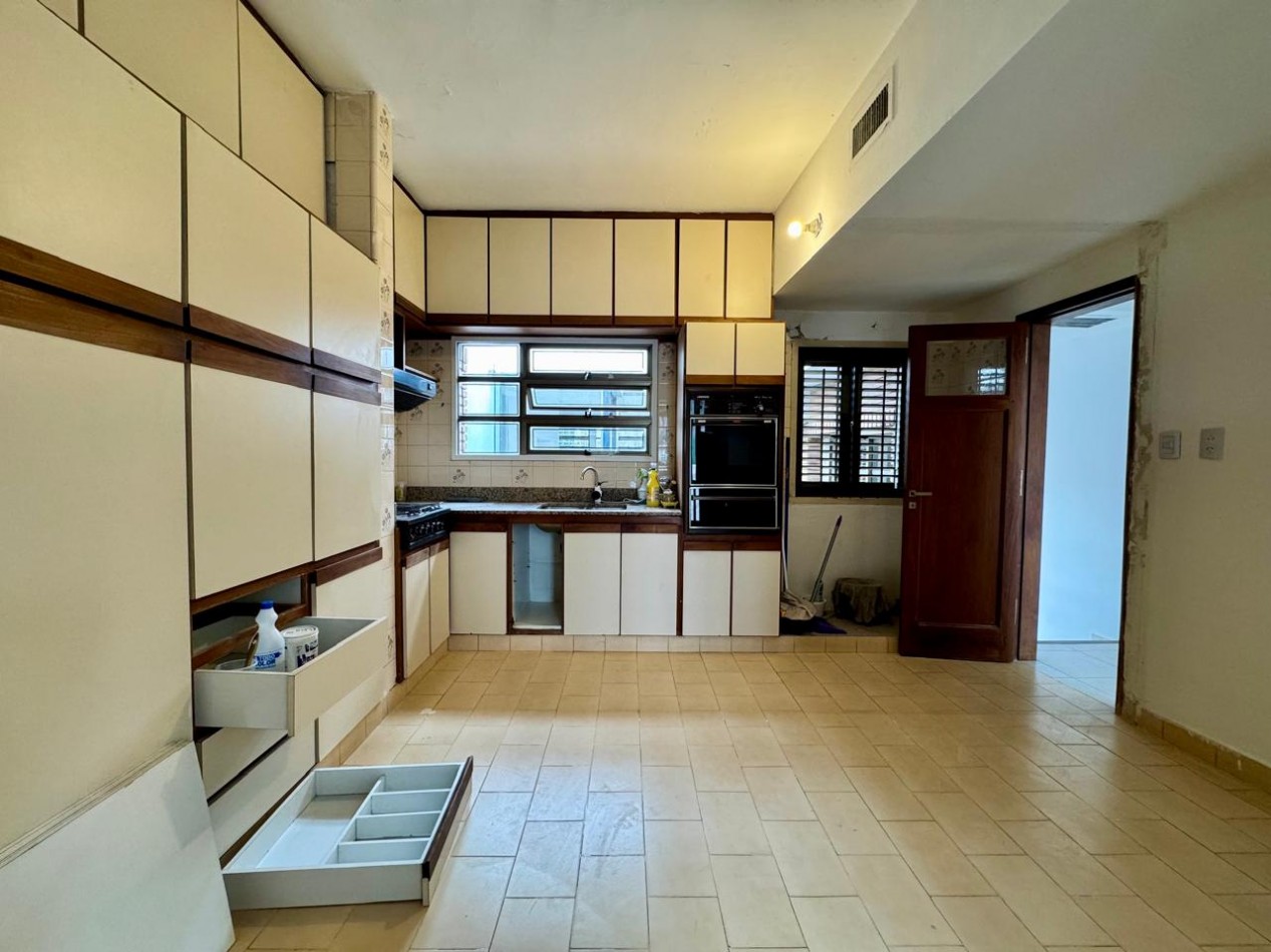 ALQUILER PLANTA ALTA 4 HABITACIONES ANDRES PAZOS Y SAN JUAN