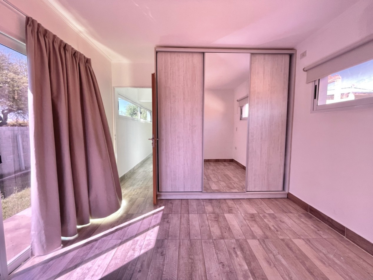 VENTA CASA QUINTA - ORO VERDE FRENTE AL INTA