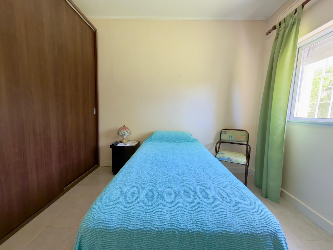 VENTA CASA 3 DORMITORIOS COCHERA Y PATIO ZONA LA TOMA